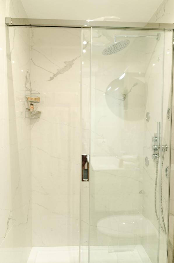 Apulialux Little Jem W Jacuzzi / 180 Steps From Sea Villa Polignano a Mare Exterior photo